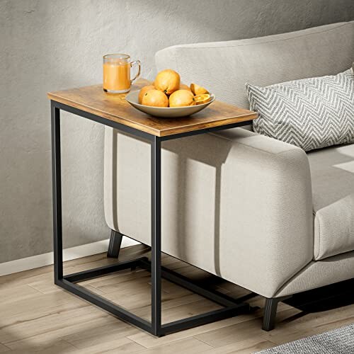 Pipishell C Shaped End Table